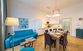 Old Town - Jungmannova Apartments